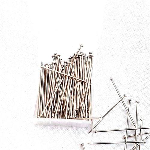 100 dressmaker pins - 100, tailor